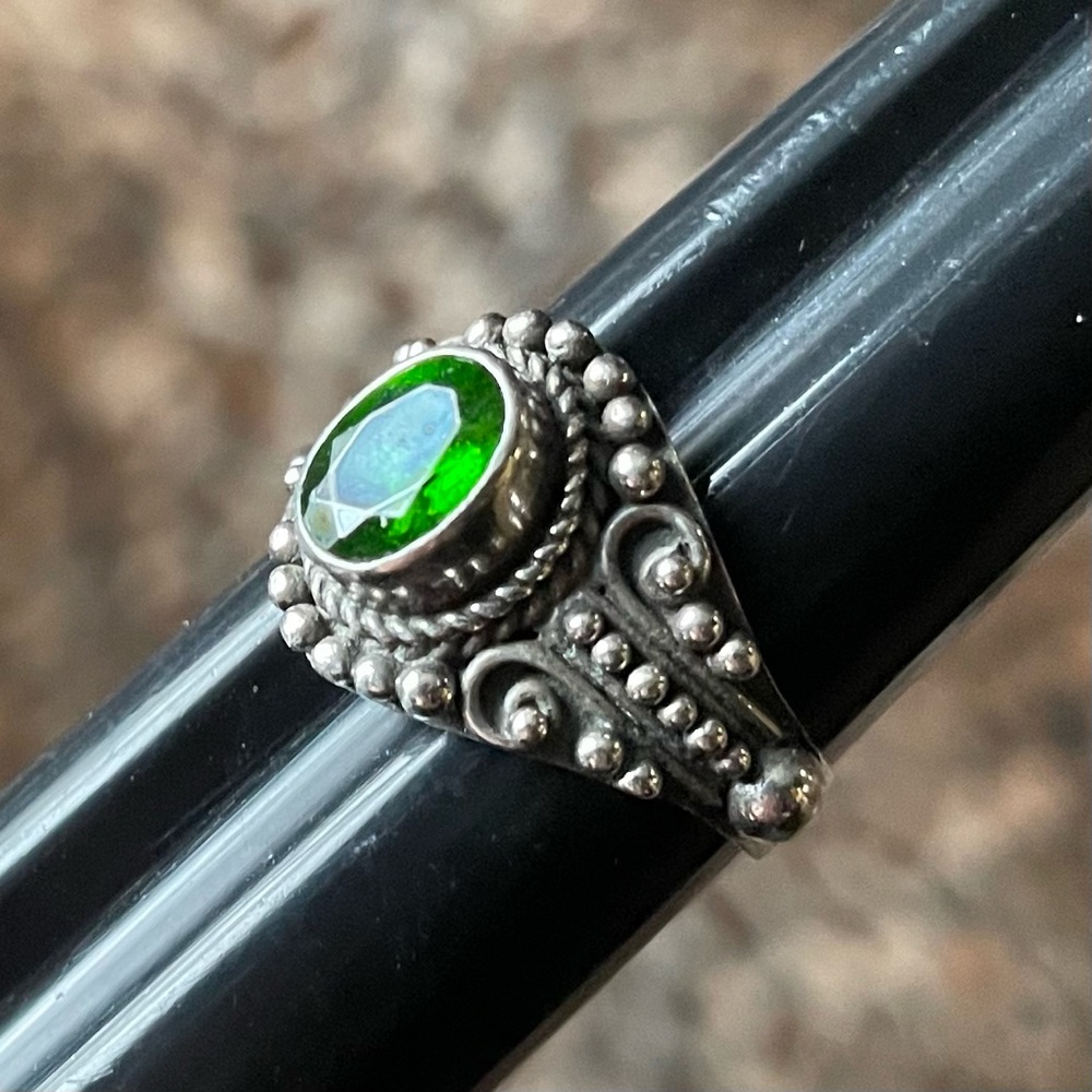 Vintage Chrome Diopside Sterling Silver Ring - Picture 4 of 10